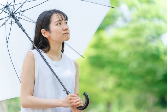 梅雨の時期…天気が悪くなると「古傷が痛む」のはなぜ？